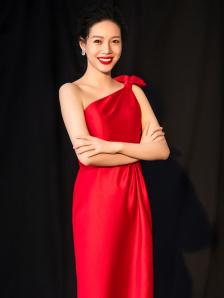 爱上兄弟的妈妈的主要角色